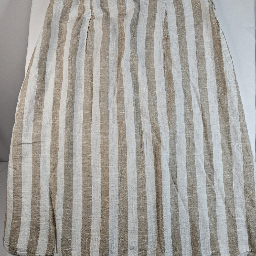 H&M Beige and White Striped Button-Front A-Line Skirt - Picture 3 of 7